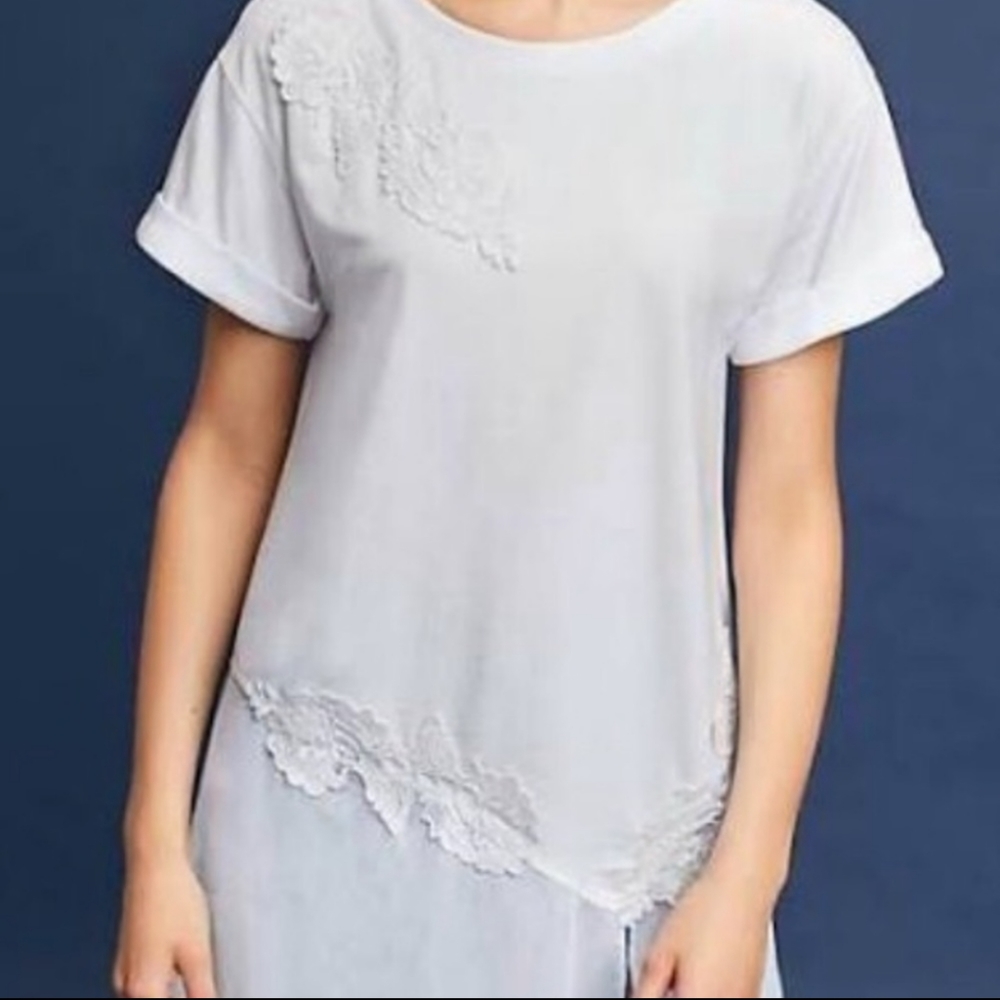✨5/$25✨ Anthropologie embroidered flowy tunic top - Picture 5 of 11